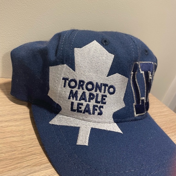 Vintage Toronto Maple Leafs Big Logo Split Spellout Snapback - Picture 3 of 8